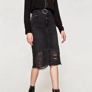 Zara Denim Distressed Front Black Washed Belted Midi Skirt Size M NWT
